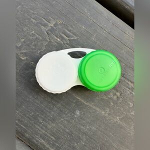 Green and White Contact Lens Case-NEW-never used!